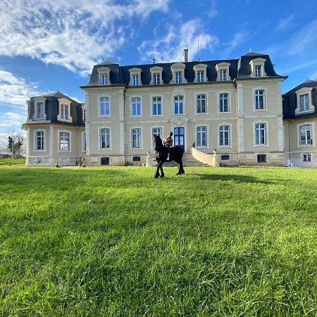 Gite Du Campagnard Du Chateau De La Bouchatte Chazemais Esterno foto